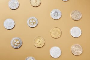 What Are Altcoins: A Beginner’s Guide to Cryptocurrencies Beyond Bitcoin