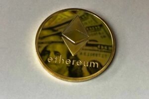 What Is Ethereum: A Beginner’s Guide to the Blockchain Powering Smart Contracts