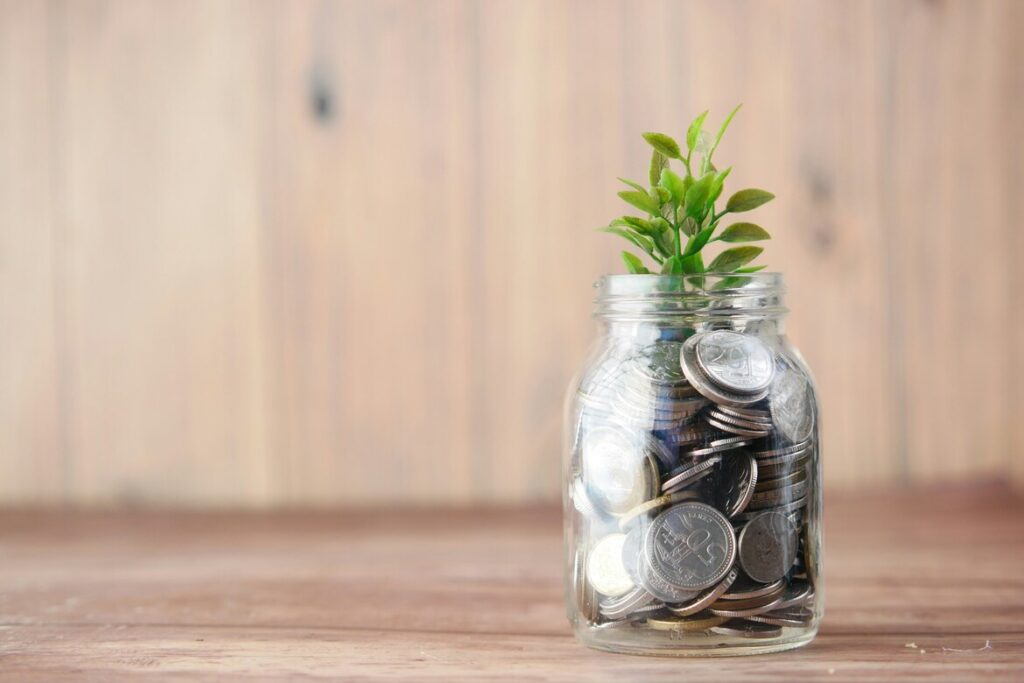 Cathie Wood’s ARK Invest Increases Exposure to Crypto Equities amid Market Correction