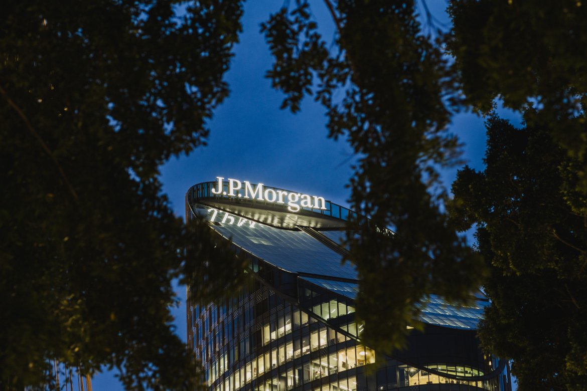 JPMorgan Launches Dollar Deposit Token on Coinbase’s Base Network for Institutional Clients