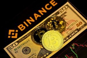 Binance Weighs US Return as CZ Considers Stake Cut and Strategic Partnerships