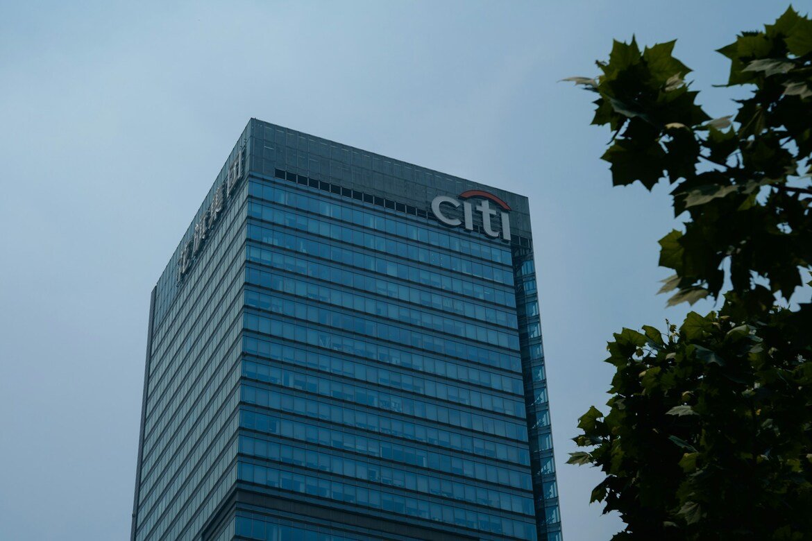 Citi Stays Bullish on Crypto Stocks Despite Year-End Volatility
