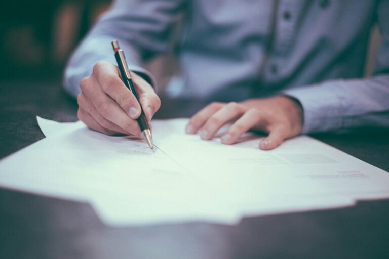 Coinbase Moves Deeper into Prediction Markets with Clearing Company Acquisition