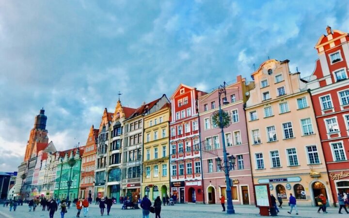 Poland’s President Blocks Crypto Asset Bill amid Regulatory and Market Tensions