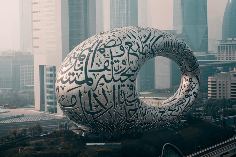 UAE Dirham Stablecoin Field Expands as RAKBank Secures Initial Approval