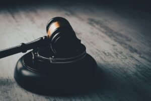 DeFi Lobby Drops Airdrop Lawsuit Against SEC After Regulatory Shift