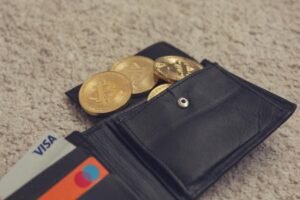 What Is a Crypto Wallet: A Beginner’s Guide to Securing Digital Assets