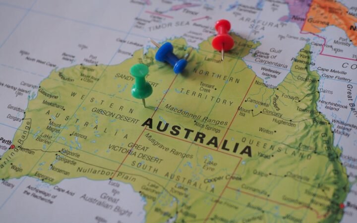 Coinbase Eyes Stock Trading Expansion in Australia After Securing License