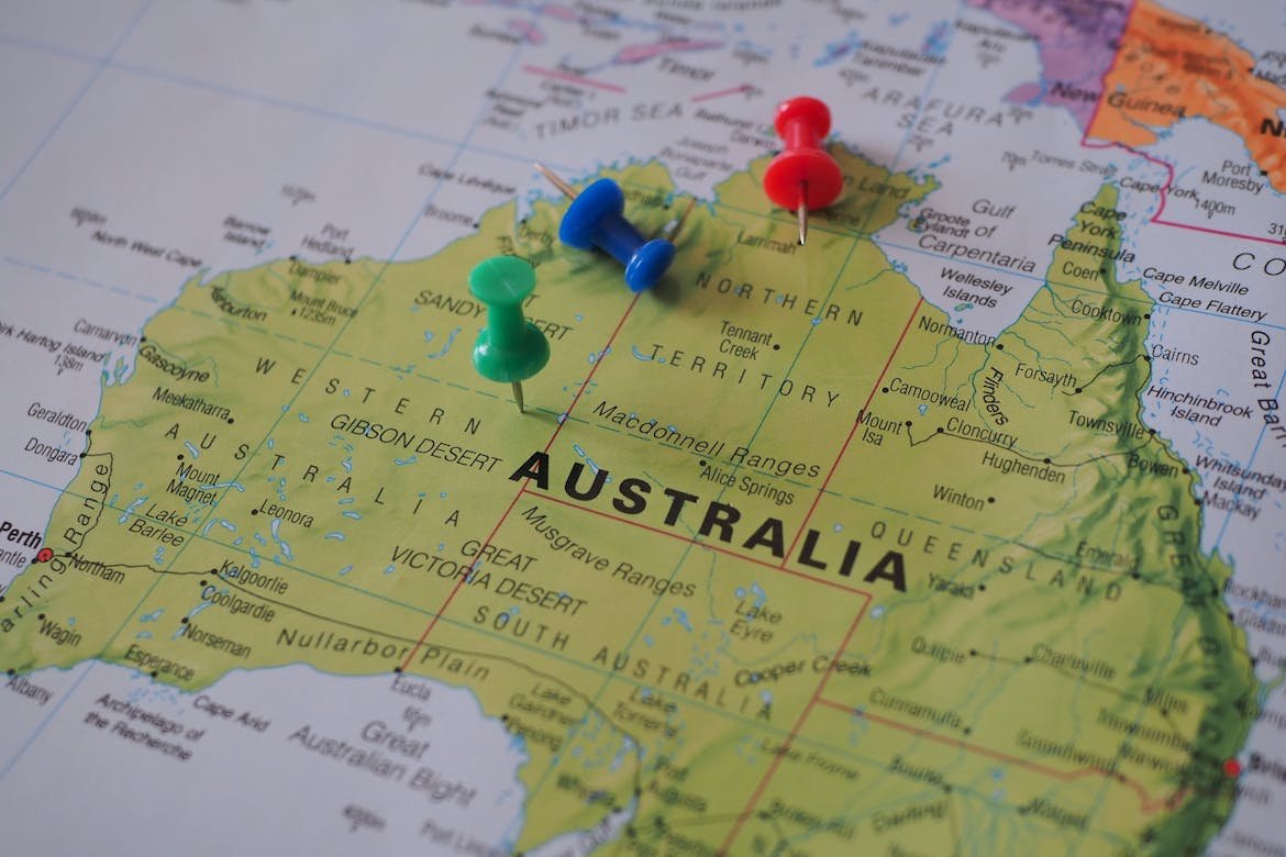 Coinbase Eyes Stock Trading Expansion in Australia After Securing License