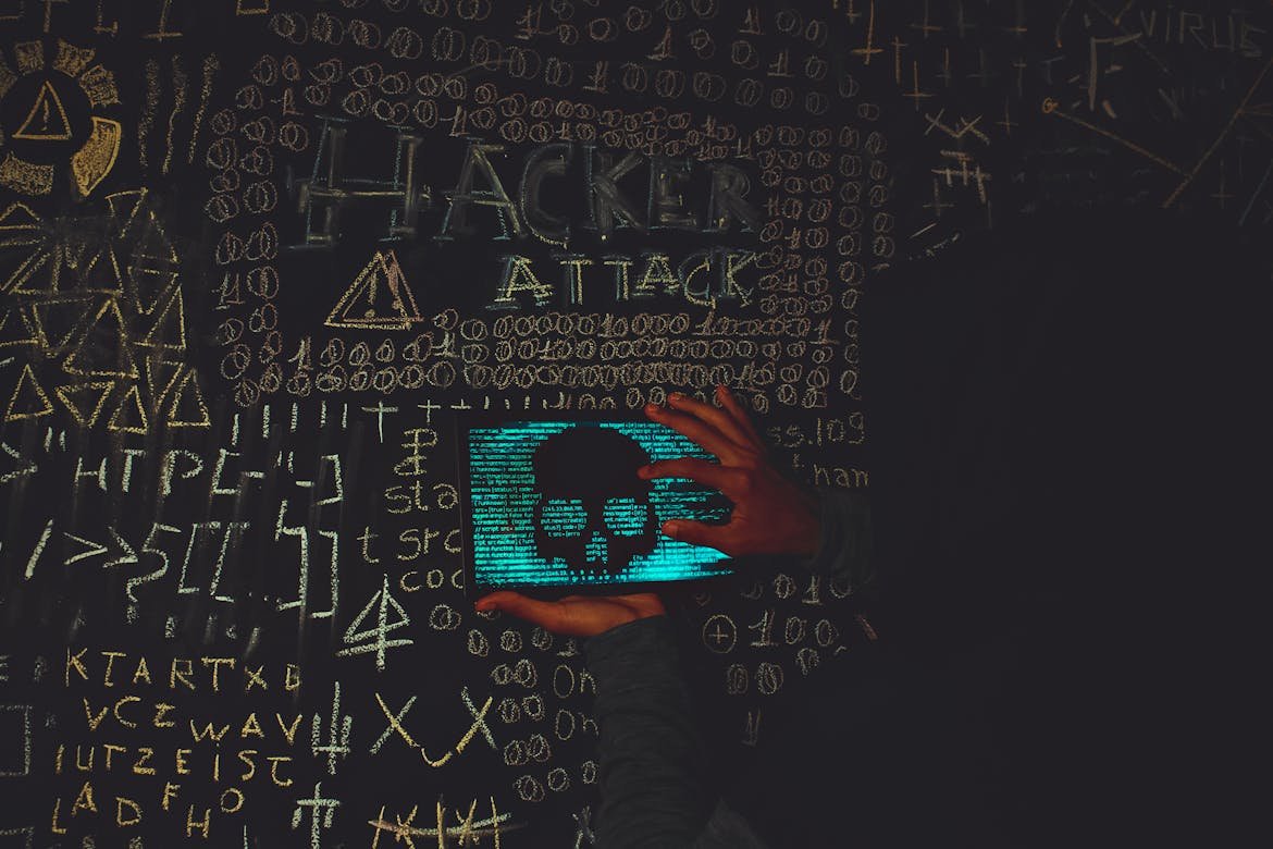 DeFi Hacks Hit $800M in 2026 as April Sets Record Losses