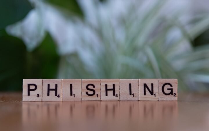 What Is a Phishing Attack in Crypto: A Beginner’s Guide to Protecting Your Wallet