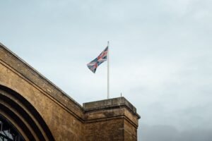 Bank of England Reconsiders Strict Stablecoin Regime Amid Industry Backlash