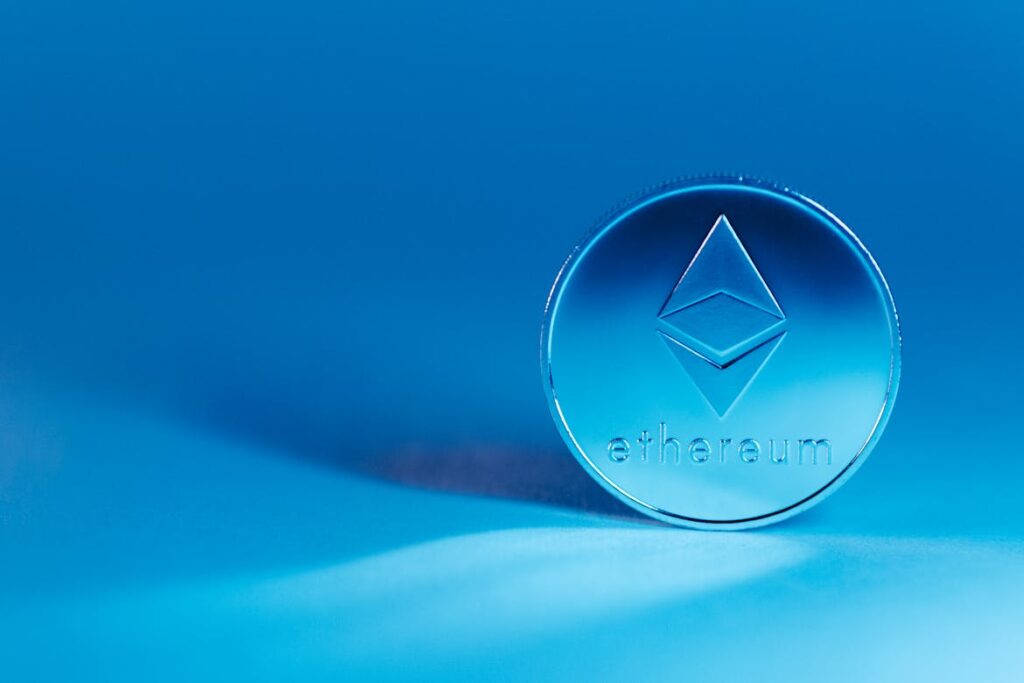 BitMine’s Ethereum Portfolio Bleeds $7.35B as ETH Technicals Warn of Further Decline