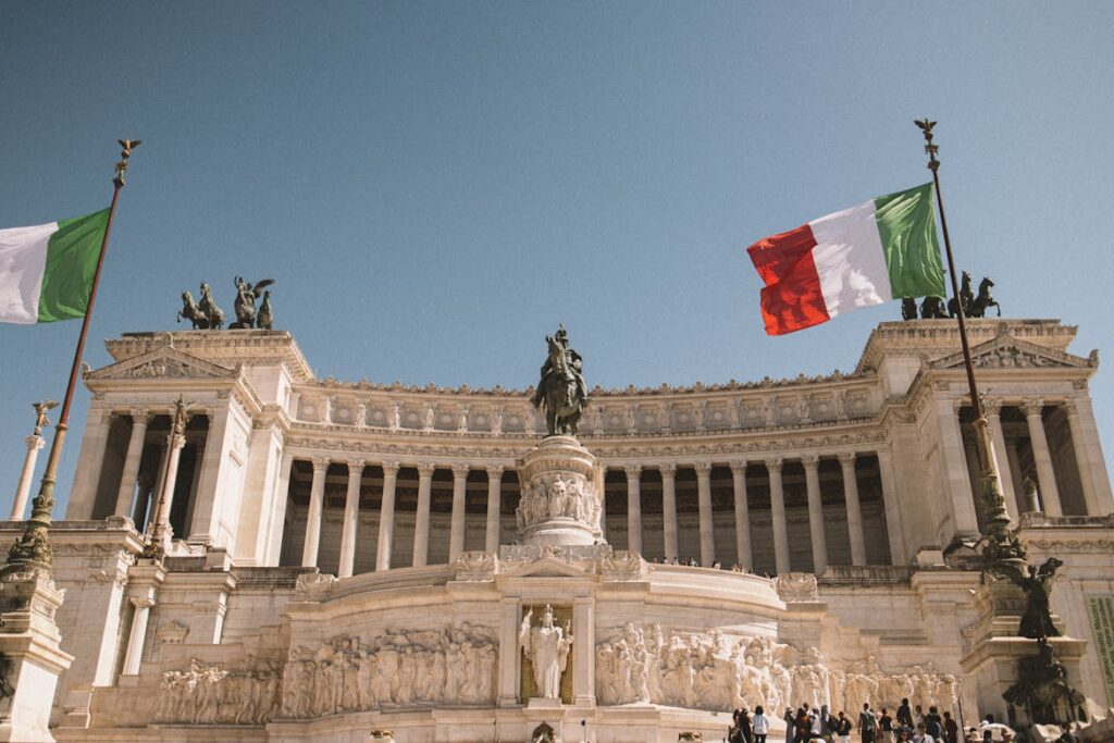 Italy’s Banking Powerhouse Intesa Sanpaolo Doubles Crypto Holdings to $235M in Q1 Pivot