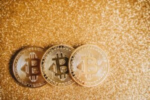 JPMorgan: Bitcoin Eclipses Gold as Primary Debasement Trade Following Iran Conflict