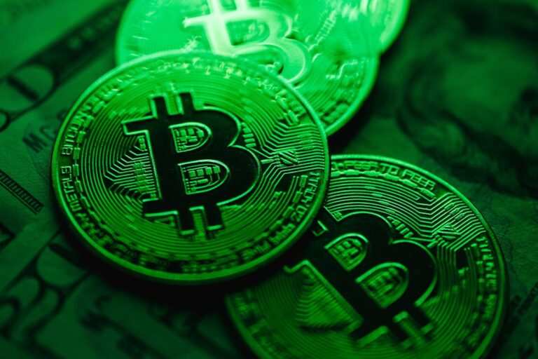 VanEck’s Matthew Sigel Predicts Bitcoin at $1M by 2031, Citing Video Game Adoption Model