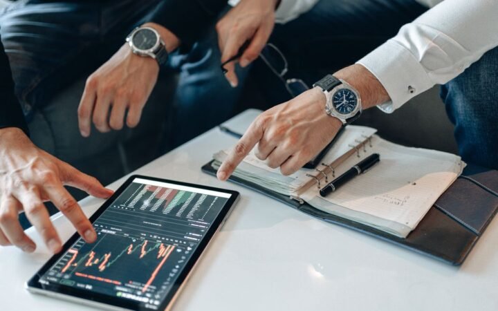 Cathie Wood’s ARK Invest Deploys $43.5 Million into Battered Crypto Stocks