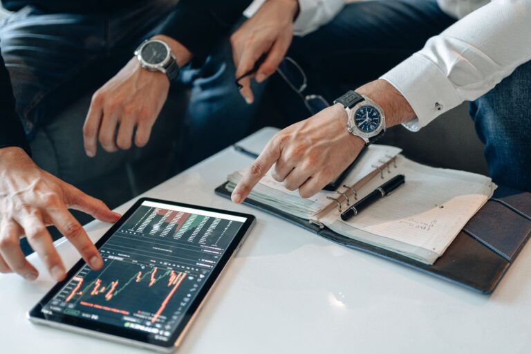 Cathie Wood’s ARK Invest Deploys $43.5 Million into Battered Crypto Stocks