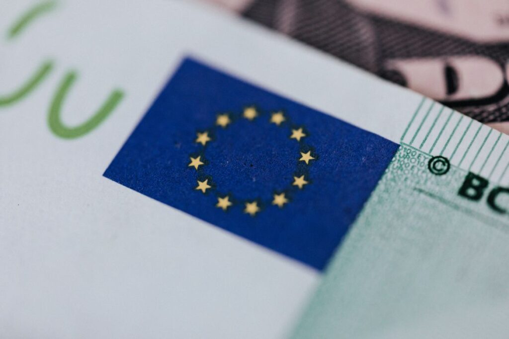 Binance to Freeze EU Crypto Services After MiCA Application Collapses