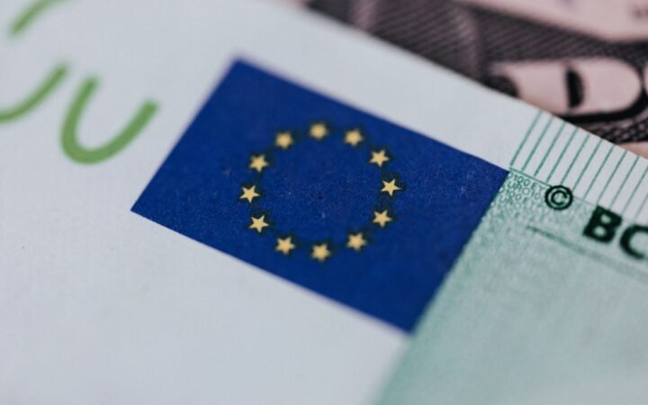 Binance to Freeze EU Crypto Services After MiCA Application Collapses