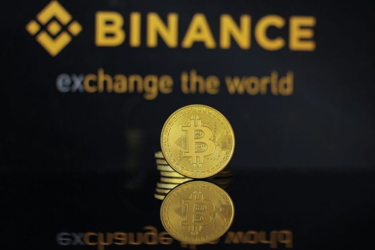 Binance Vows to Remain in Europe Despite Critical MiCA Licensing Rejection