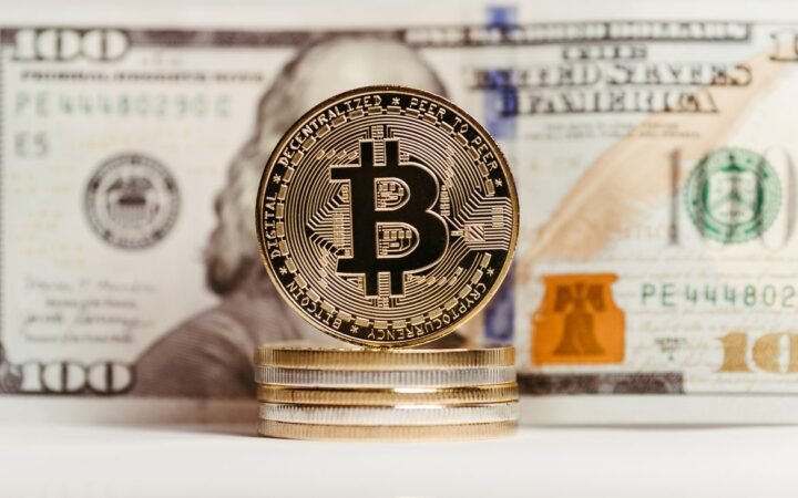 Bitcoin Slides Below $63,000 as AI and Chip Rally Wobbles