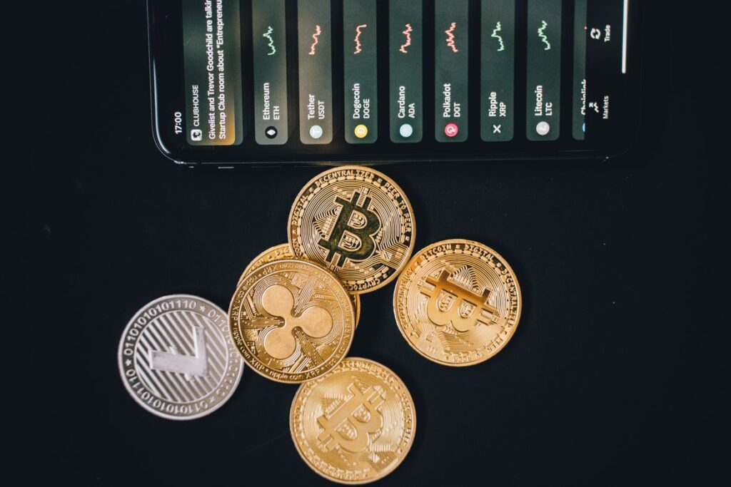 Morgan Stanley Underbids Rivals in New Ethereum, Solana ETF Filings