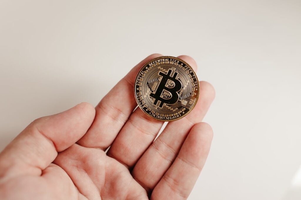 NYDIG Attributes Massive $1.3B IBIT Block Trade to Urgent Whale Liquidation