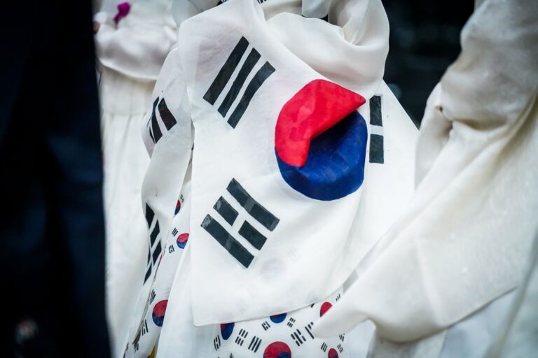 South Korea Fines Bithumb over Misrouted Overseas User Data
