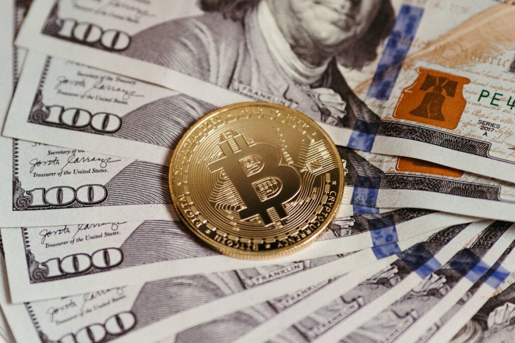 Spot Bitcoin ETFs Post Historic 10-Day Outflow Streak as Market Softens