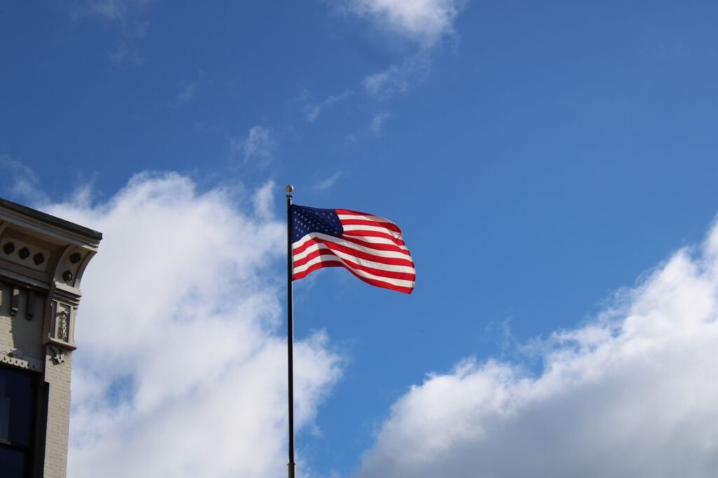 DeFi Heavyweights Warn Treasury That Strict GENIUS Act Rules Could Choke On-Chain Liquidity
