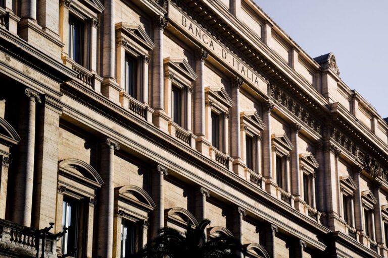 Bank of Italy Study Finds Stablecoin Remittances Lack Consistent Cost Advantage, Hitting Up to 9% Expense