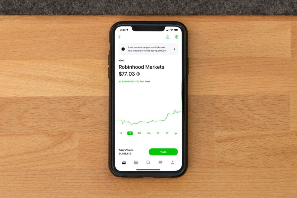 Robinhood Launches Public Robinhood Chain L2 and Unveils Global Crypto Expansion