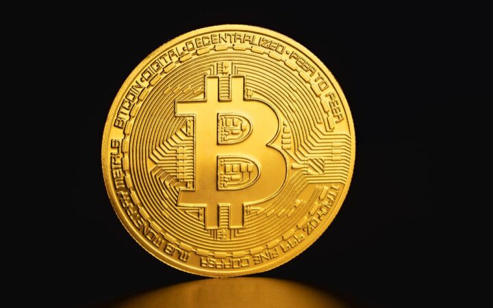 Saylor Hints at Strategy Bitcoin Purchase After Five-Week Pause as STRC Dividend Holds at 12%