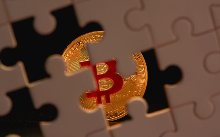 Bitcoin Could Gain From AI Bust, Arthur Hayes Says