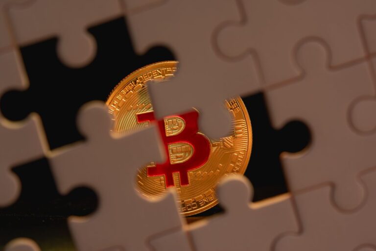 Bitcoin Could Gain From AI Bust, Arthur Hayes Says