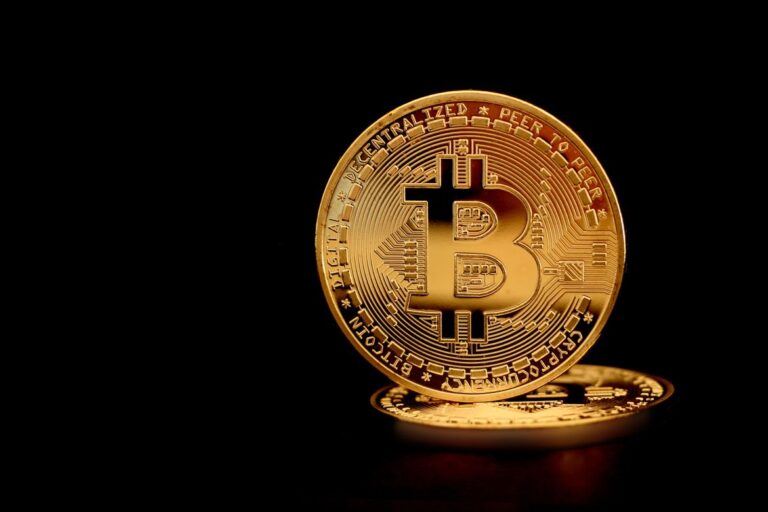 Bitcoin Targets $90K as Spot Demand Challenges Net-Short Traders