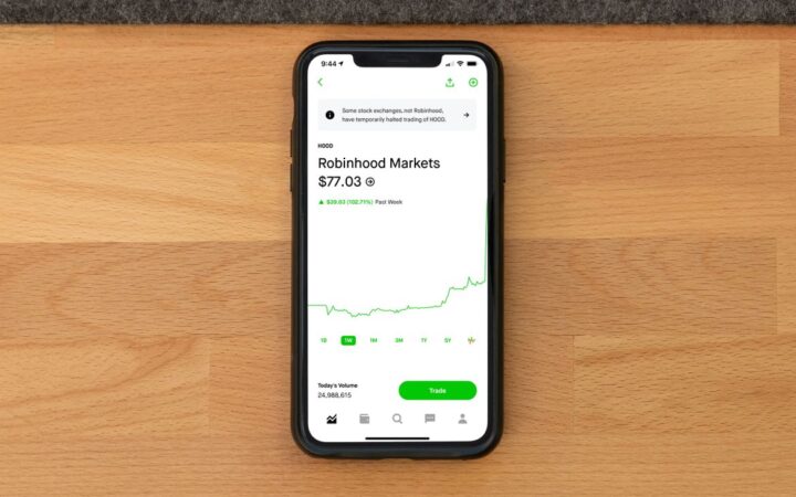 Robinhood Partners with Crypto.com and OG.com to Expand Prediction Markets