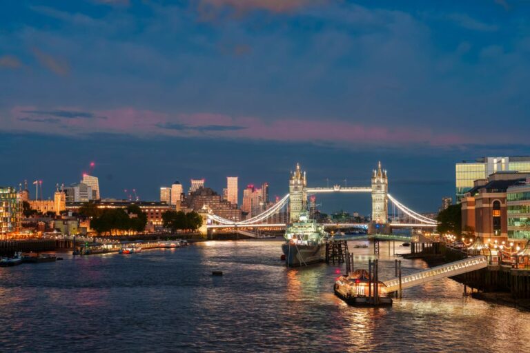 UK FCA Explores Fund Rule Exemptions for Tokenized Gold