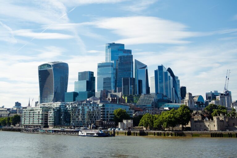 Aviva Launches XRP Ledger Share Class for Its £22B Sterling Fund