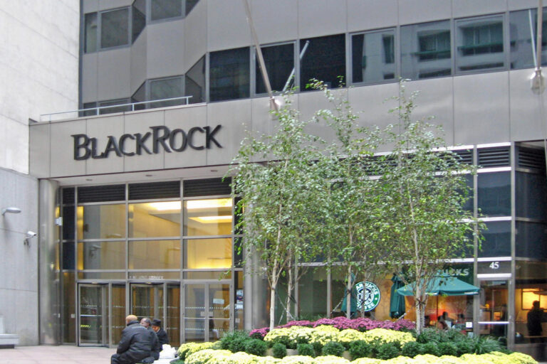 BlackRock Sees Stablecoins Powering AI-Agent Payments