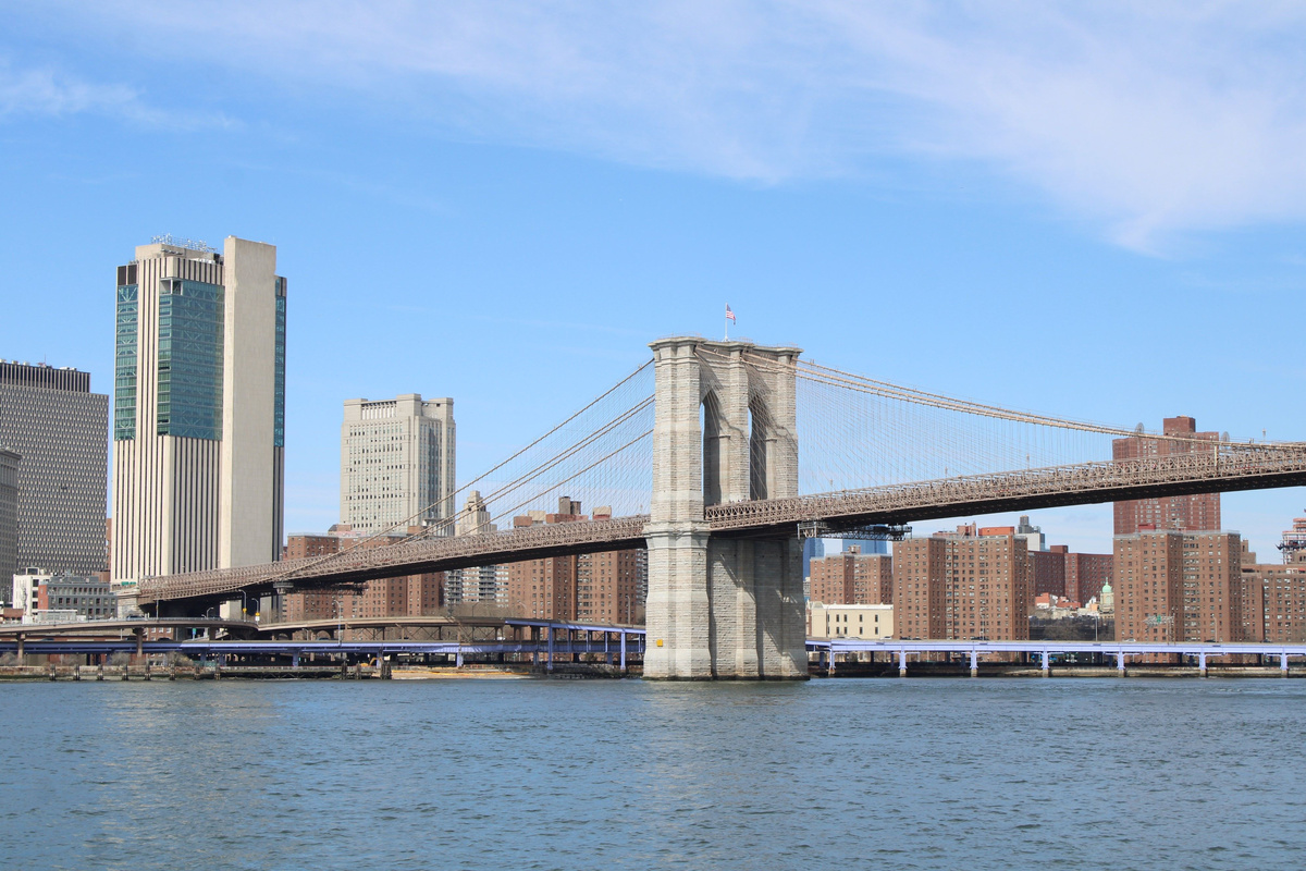 FBI and Brooklyn DA Shut Down 241 Crypto Scam Sites Targeting Russian Speakers