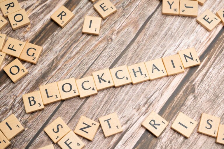 Chainlink Fundamentals: Can Rising Demand for Blockchain Data Drive Long-Term LINK Value?