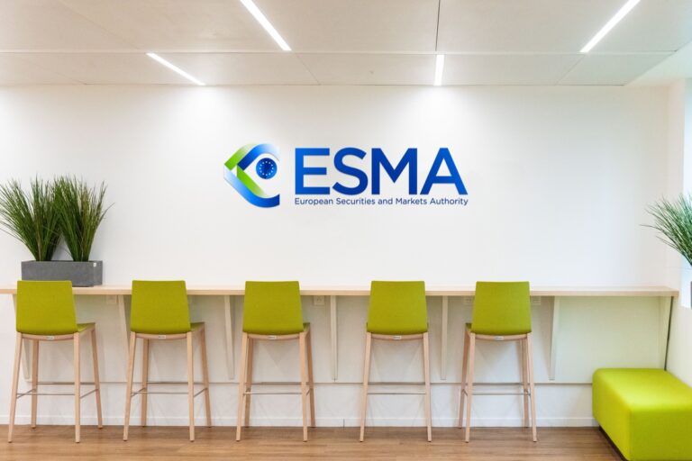 ESMA Sets Three-Month Exit Deadline for Non-Compliant Stablecoins