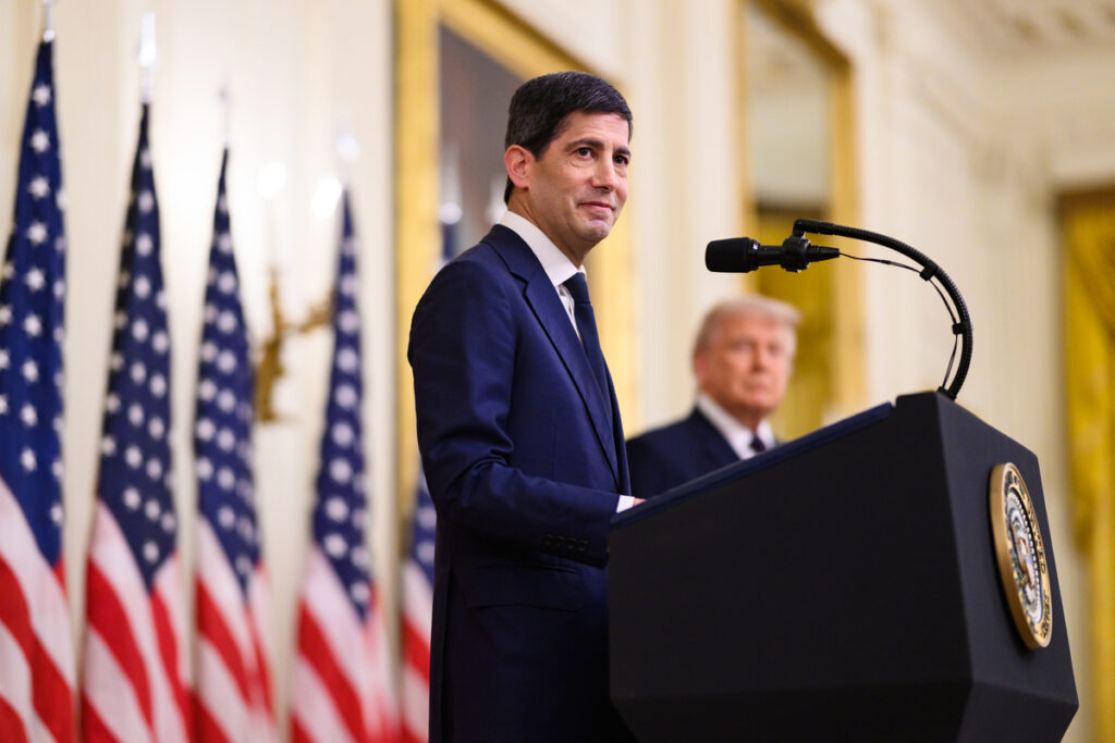 Bitcoin Trades Near $81K as Fed Holds Rates in 10–2 Vote