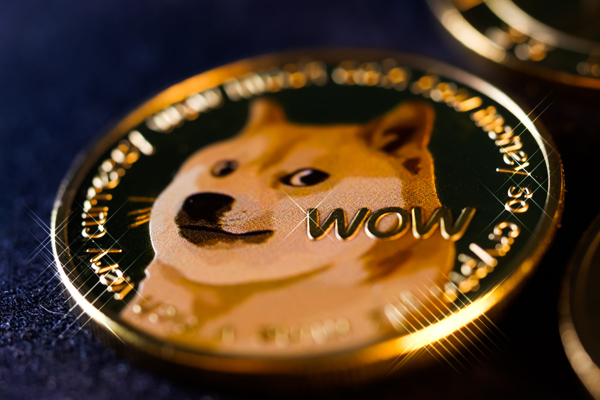 Murad Predicts a Memecoin Could Surpass Bitcoin and US Stocks