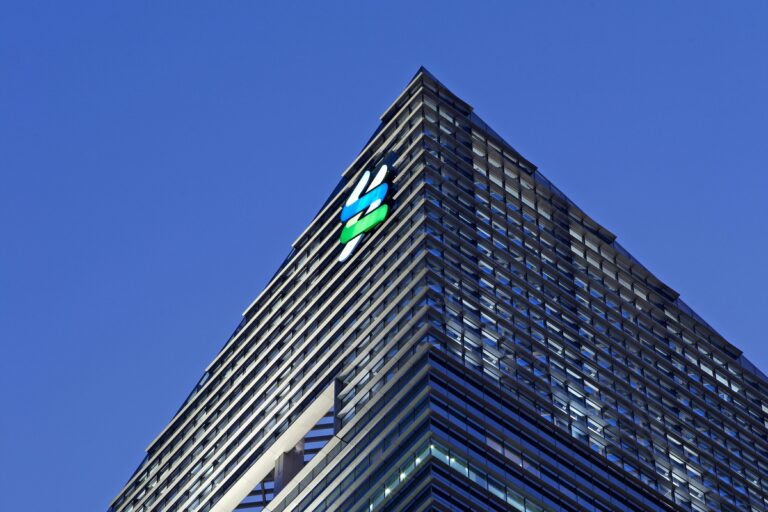 Standard Chartered Signs Deal to Buy Zodia Custody