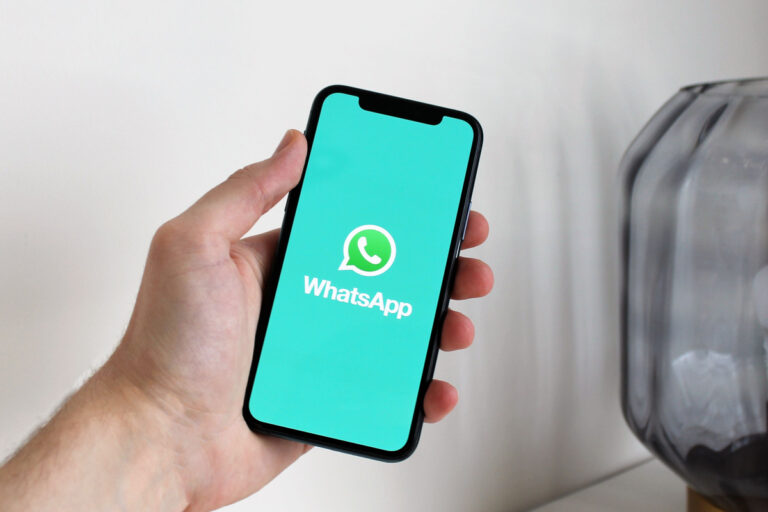 Hong Kong Crypto Firm Loses Over $500K to Cloned WhatsApp Group