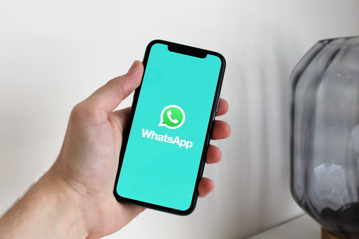 Hong Kong Crypto Firm Loses Over $500K to Cloned WhatsApp Group