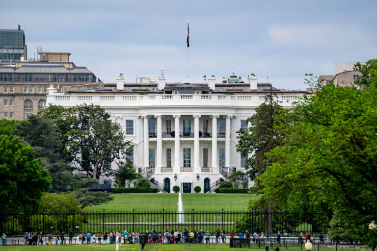 White House Explores Ways to Add Bitcoin to US Reserve, Witt Says